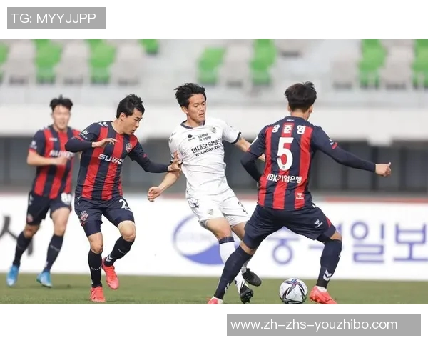 鹿岛鹿角迎战札幌展现实力争夺胜利的精彩对决